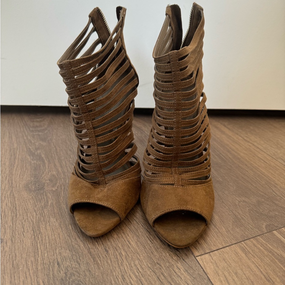 Suede heels